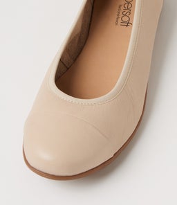 HALLIES SU ALMOND LEATHER