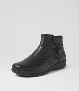 PARISA SU BLACK LEATHER