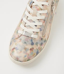 EVONE SU PASTEL CLOUD EMBOSSED LEATHER