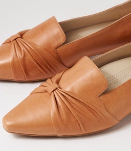 COLLISON SU DK TAN LEATHER