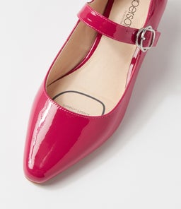 LAYS SU DK FUCHSIA COVERED HEEL PATENT LEATHER