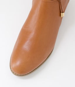 BESSI SU DARK RUM SOFT LEATHER