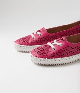 WIN SU DK FUCHSIA LEATHER