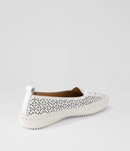 WIN SU WHITE LEATHER
