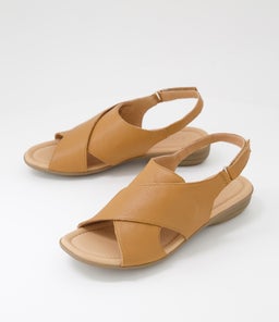 BEAMI SU DK TAN GUM SOLE LEATHER
