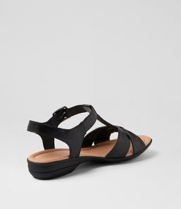 BASTRO SU BLACK BLACK SOLE LEATHER