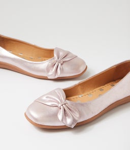CONNOR SU LT ROSE METALLIC SUEDE