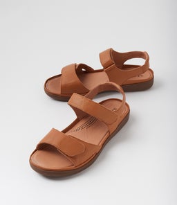 KENDALS SU DK TAN GUM SOLE LEATHER