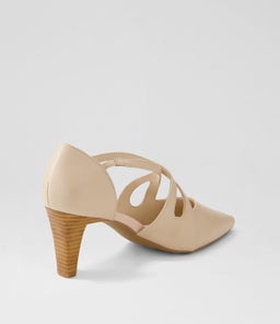 NESSI SU NUDE LEATHER
