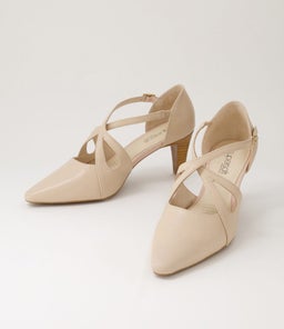 NESSI SU NUDE LEATHER