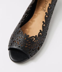 PARRISA SU BLACK LEATHER