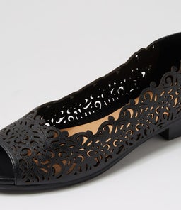 PARRISA SU BLACK LEATHER