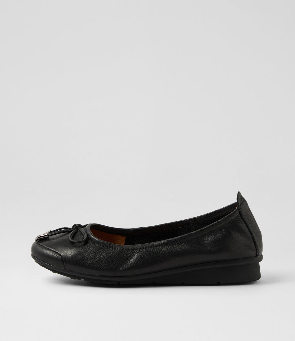 Phillipe Black Leather Flat Shoes