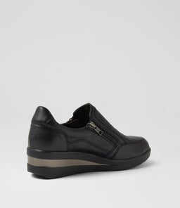 REZIE SU BLACK LEATHER