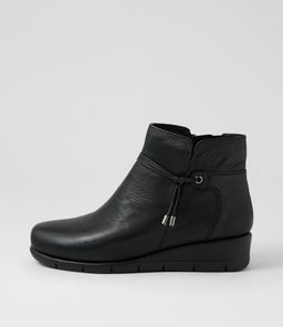 MAYSI SU BLACK LEATHER