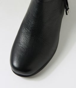 MAYSI SU BLACK LEATHER