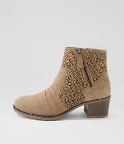 CHLLOE SU TAUPE SUEDE