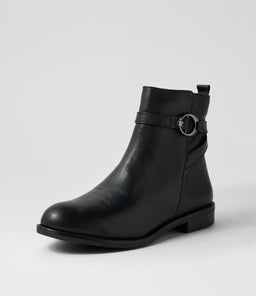 DANNELA SU BLACK LEATHER