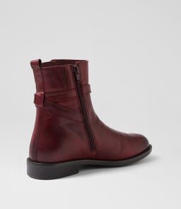 DANNELA SU RASPBERRY VINTAGE LEATHER