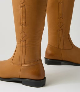 DAKOTTA W SU NEW TAN LEATHER