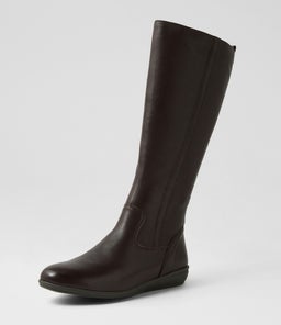 FELICITEY SU DK BROWN LEATHER
