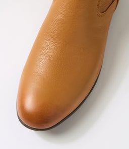 FELICITEY SU NEW TAN LEATHER