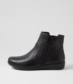 POPPI SU BLACK LEATHER