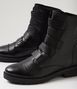 SOLANE SU BLACK LEATHER