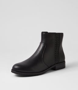 HAZZLE SU BLACK LEATHER