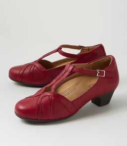 LATISSH SU PINOT LEATHER