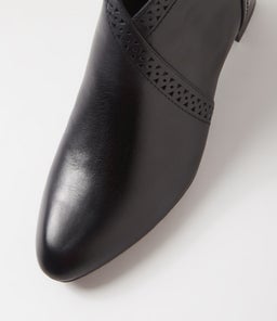 MASHA SU BLACK LEATHER