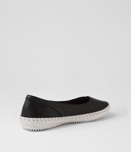 WAYSON SU BLACK LEATHER
