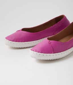 WAYSON SU ORCHID LEATHER