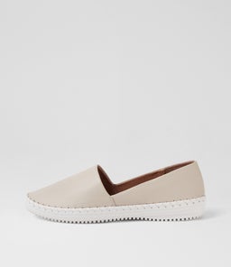 WHITNEI SU ALMOND LEATHER
