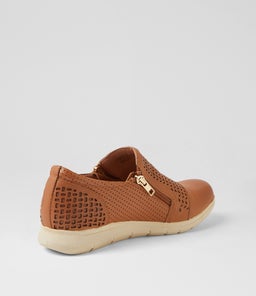 DALLIAS SU DK TAN LEATHER