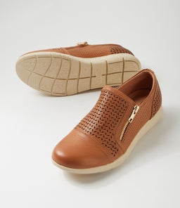 DALLIAS SU DK TAN LEATHER