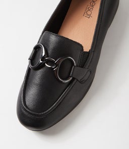 PEARLI SU BLACK LEATHER