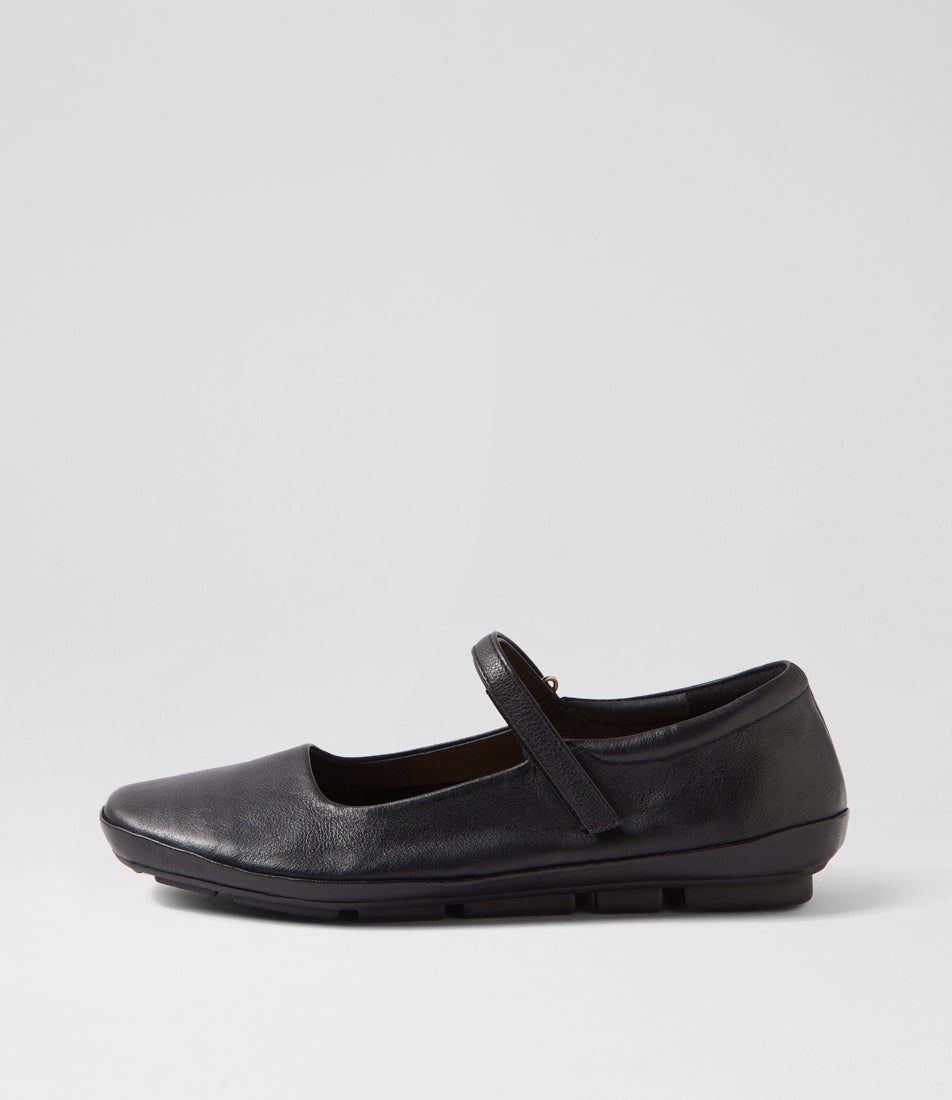 Valuable Black Leather Flats Valuable Black Leather Flats