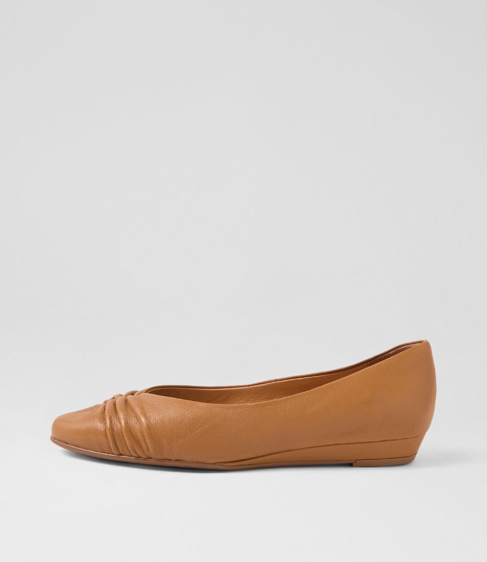 Carlas Dark Tan Leather Flat Shoes