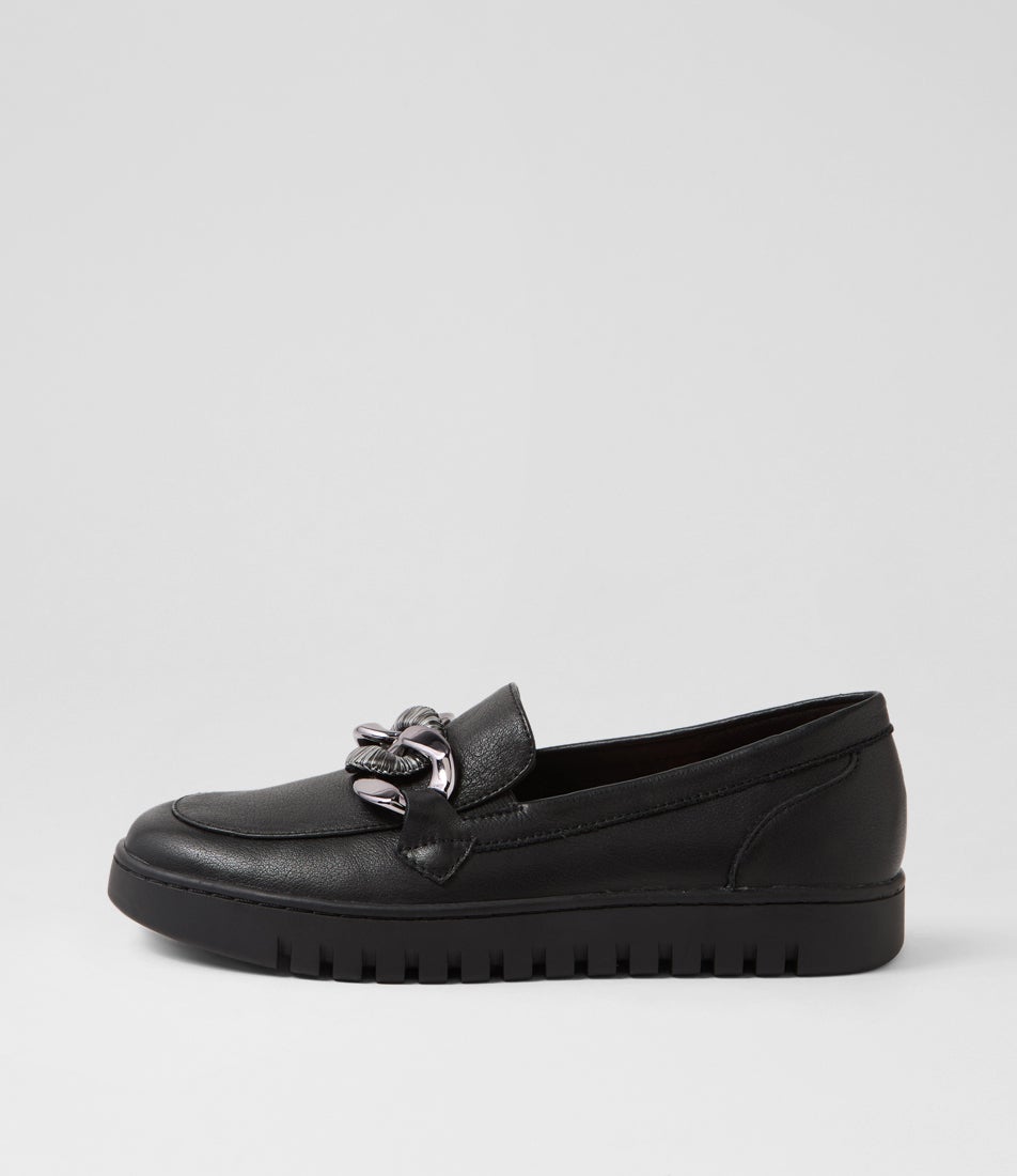 Tesshias Black Leather Flat Shoes