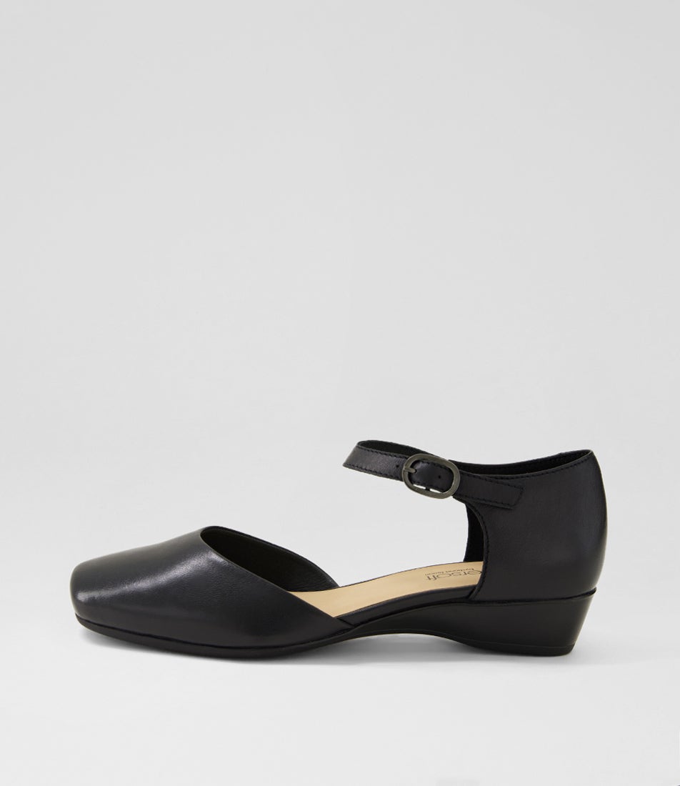 Remeai Black Leather Mary Jane Heels Remeai Black Leather Mary Jane Heels