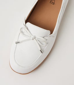 FABIAS SU WHITE LEATHER