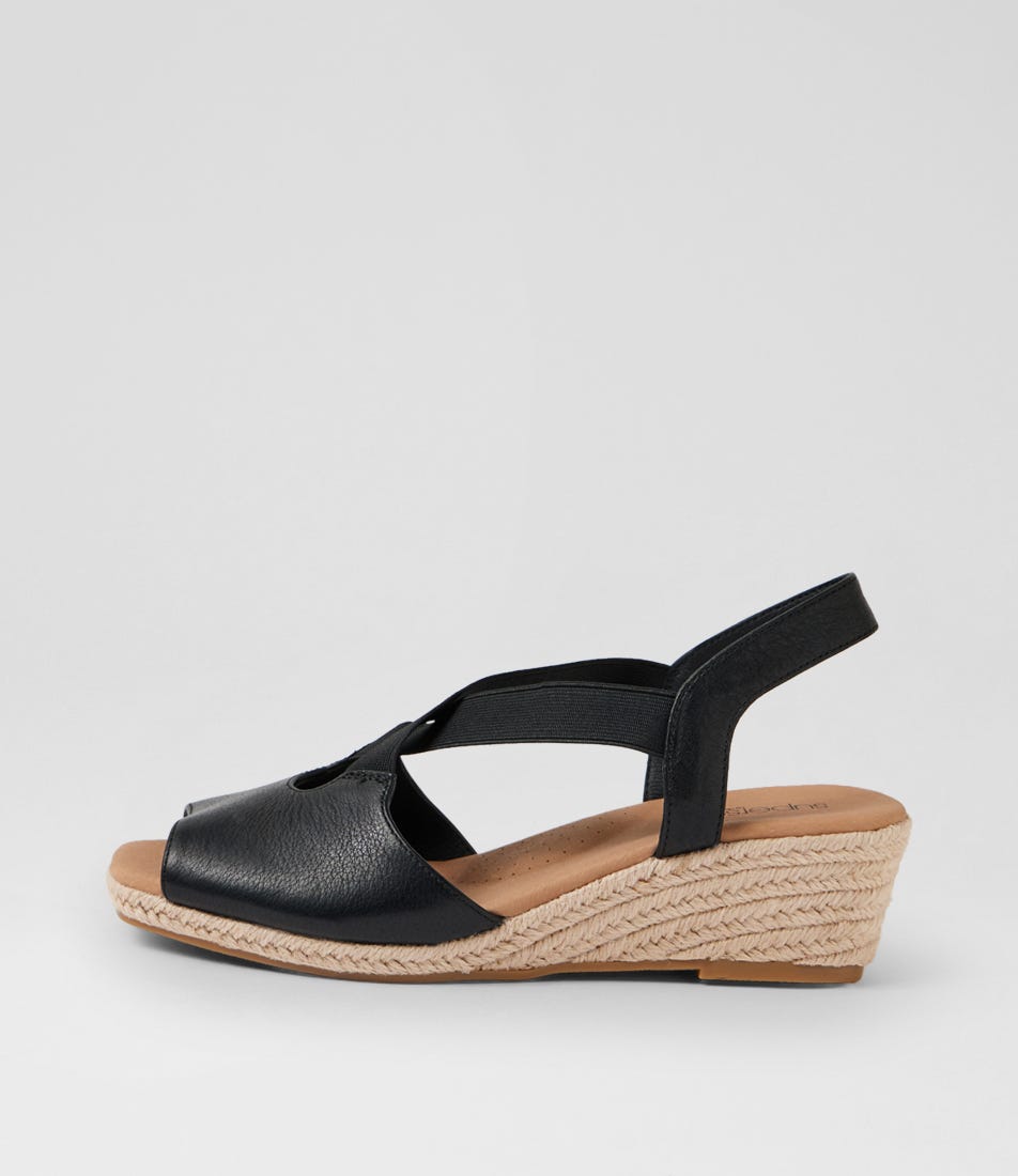 Zelie Black Leather Elastic Sandals
