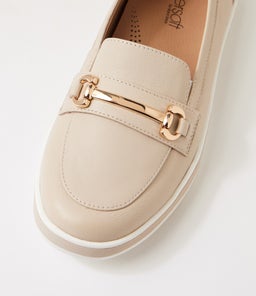 ARI SU ALMOND LEATHER