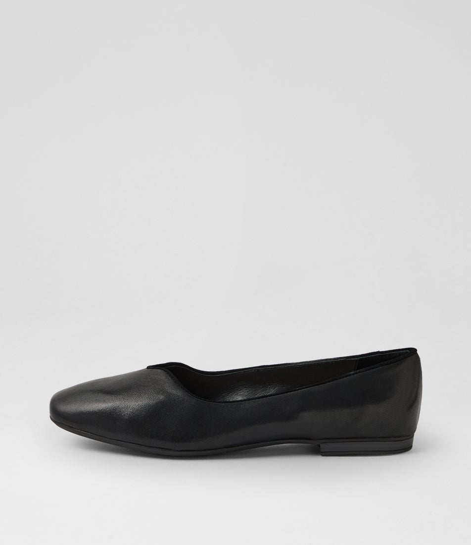 Urso D Black Leather Ballet Flats