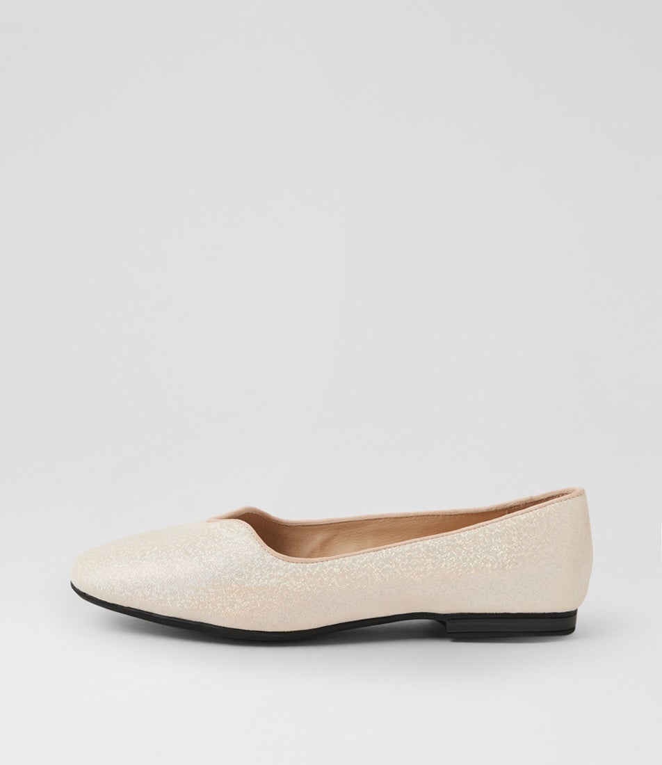Urso D Platinum Sparkle Cross Leather Ballet Flats