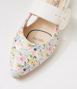 WRENNIE D SU GARDEN FLOWER WHITE LEATHER