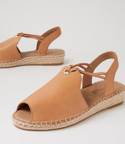 KITTI SU DK TAN LEATHER