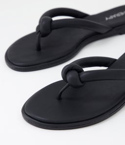 TYANA TH BLACK SMOOTH