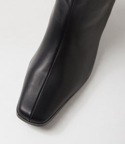SPICY TH BLACK SMOOTH